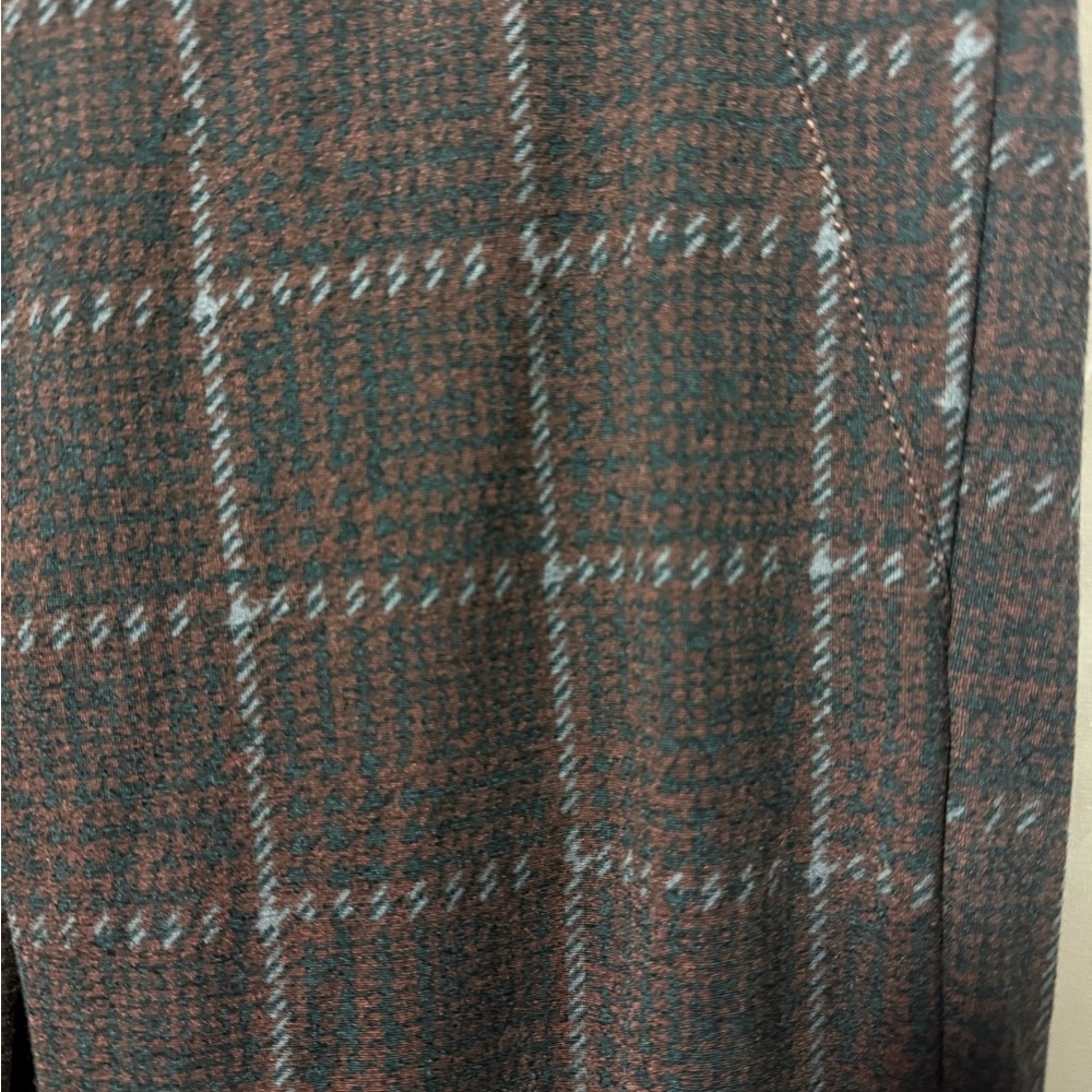 Woman’s Betabrand Yoga Dress Pants Wide leg - Picture 2 of 6